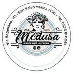 logo pizzeria medusa